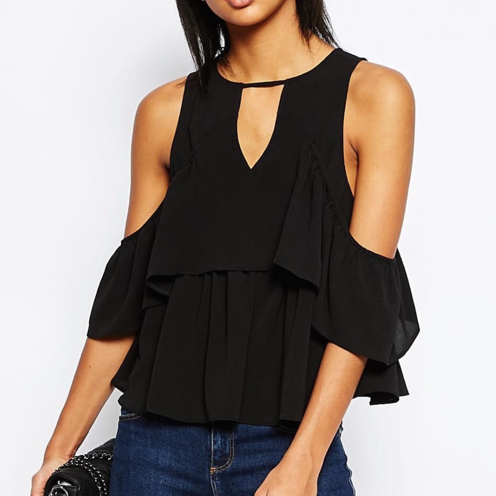 🔴 ASOS Tiered Ruffle Cold-Shoulder Top - Picture 2 of 8